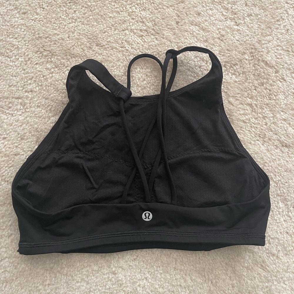 Lululemon high neck sports bra
